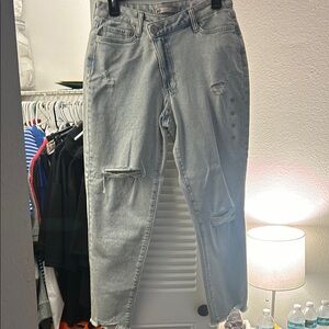 The cutest mom jeans